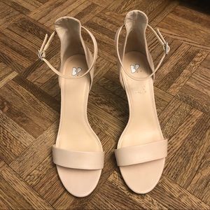 BP ‘Luminate’ Open Toe Dress Sandals - like new!